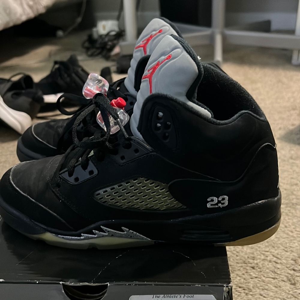‘07 Jordan Black Metallic 5 Size 5y (6.5 Womens) - image 1